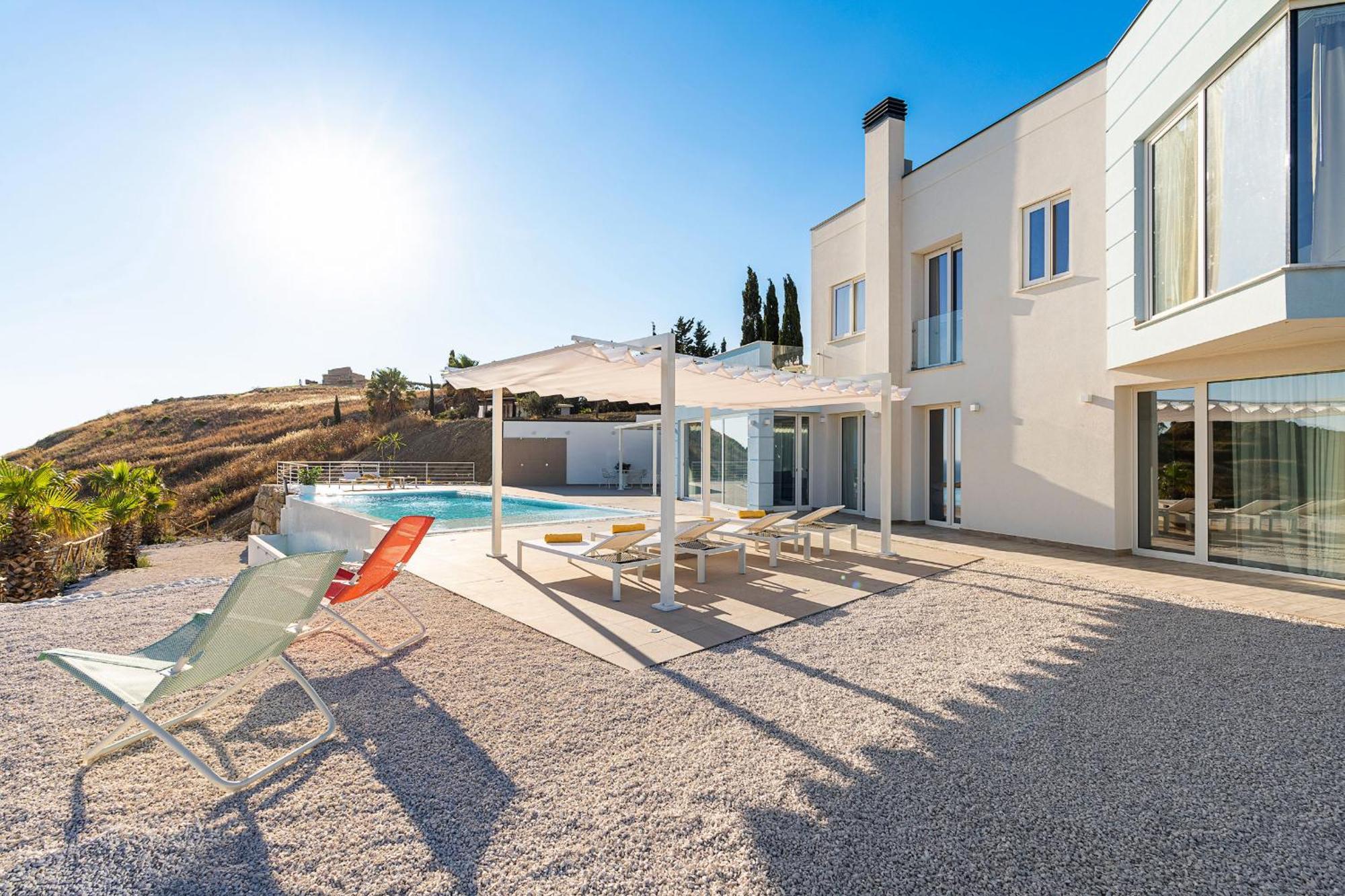 Villa Domizia Montallegro Exterior photo